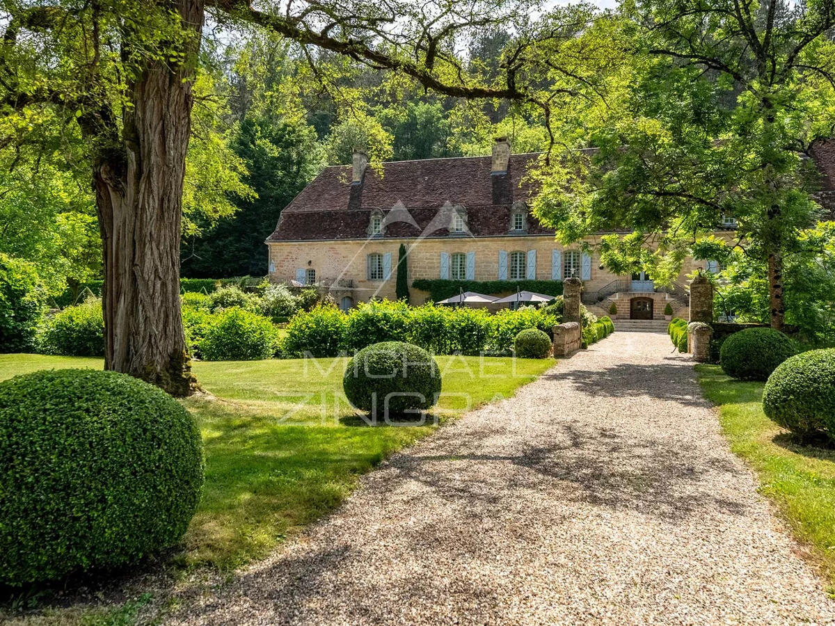 Propriété Mauzens-et-Miremont