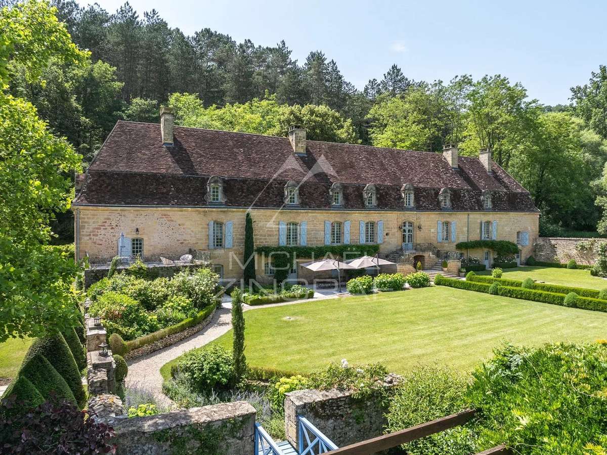 Propriété Mauzens-et-Miremont