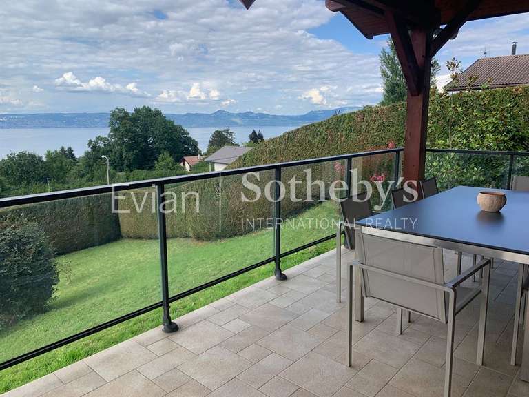 Maison Maxilly-sur-Léman - 4 chambres - 184m²