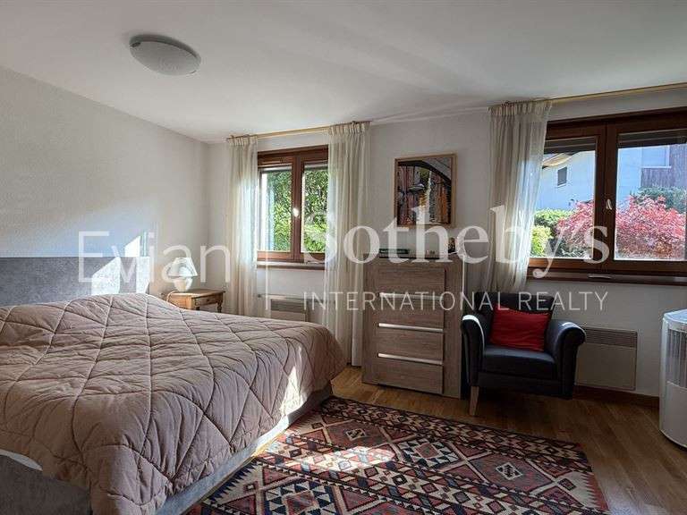 Maison Maxilly-sur-Léman - 4 chambres - 184m²