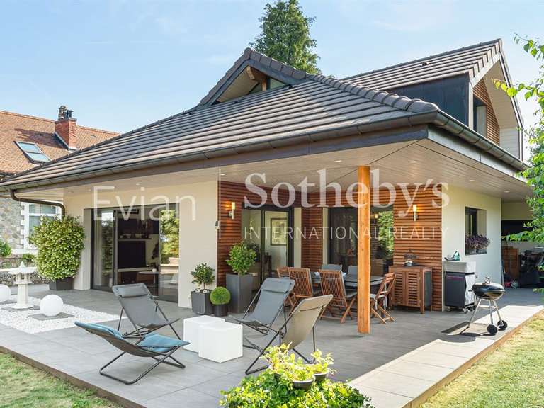 Maison Maxilly-sur-Léman - 3 chambres - 150m²