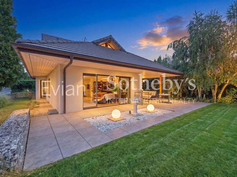 Maison Maxilly-sur-Léman - 3 chambres - 150m²
