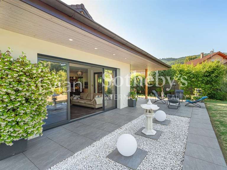 Maison Maxilly-sur-Léman - 3 chambres - 150m²