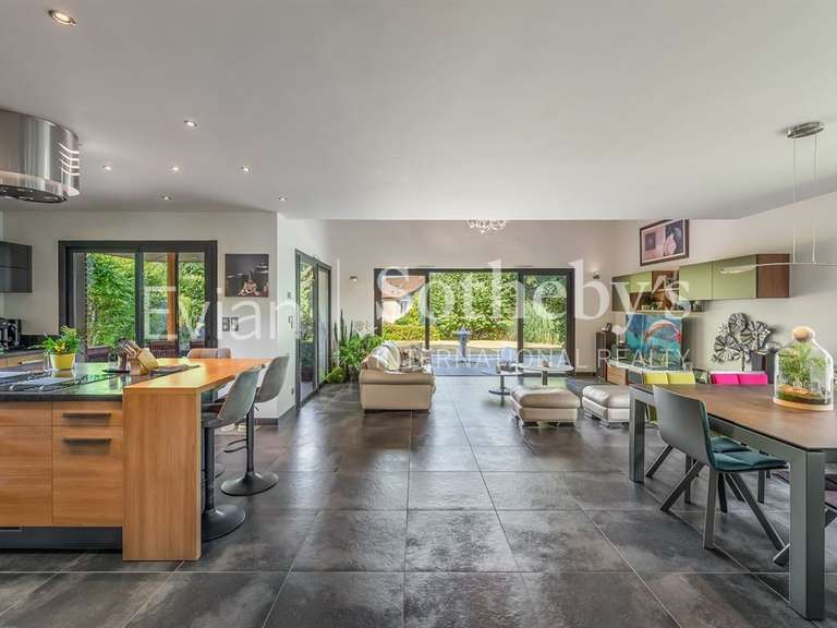 Maison Maxilly-sur-Léman - 3 chambres - 150m²