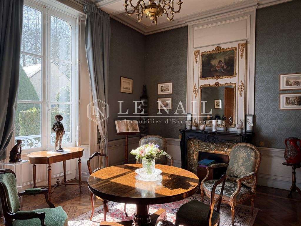 Mansion Mayenne