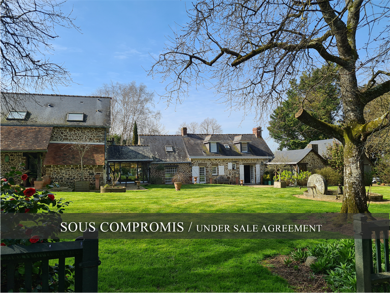 Sale Property Mayenne - 4 bedrooms