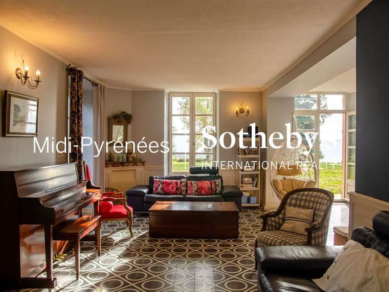Maison Mazamet - 14 chambres - 510m²