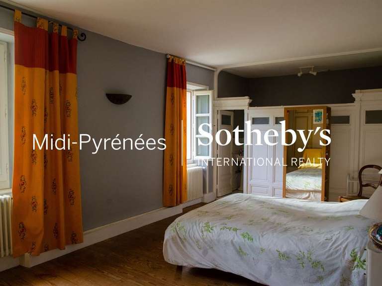 Maison Mazamet - 14 chambres - 510m²