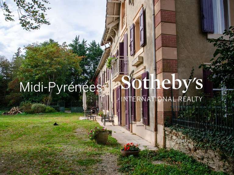 Maison Mazamet - 14 chambres - 510m²