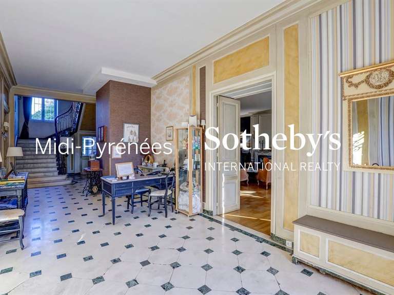 Maison Mazamet - 10 chambres - 620m²