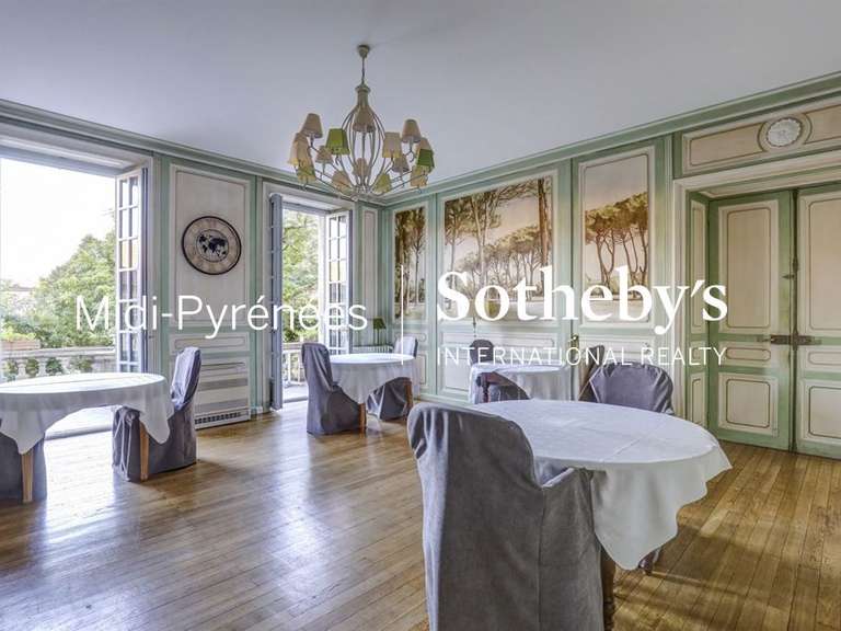 Maison Mazamet - 10 chambres - 620m²