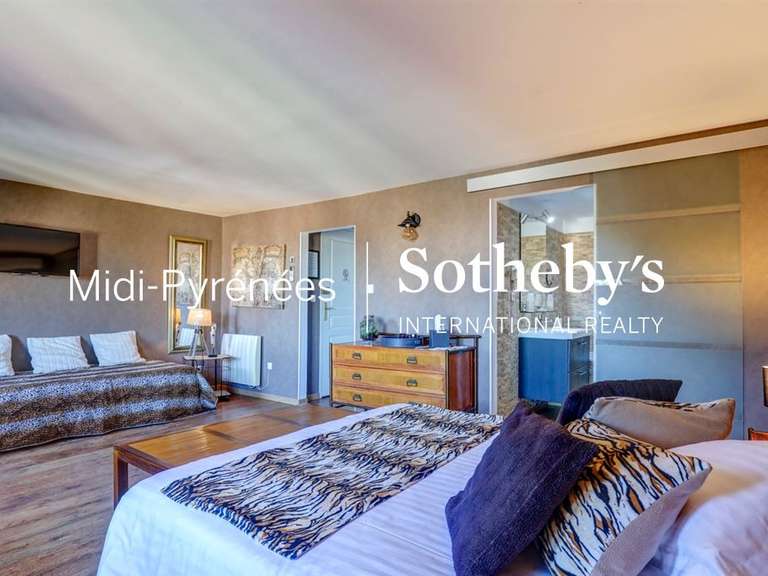 Maison Mazamet - 10 chambres - 620m²