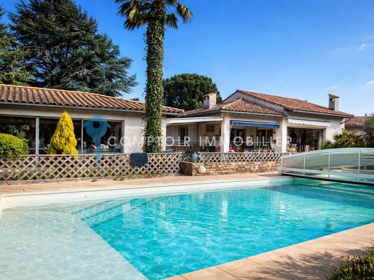 Villa Mazamet - 4 chambres - 227m²