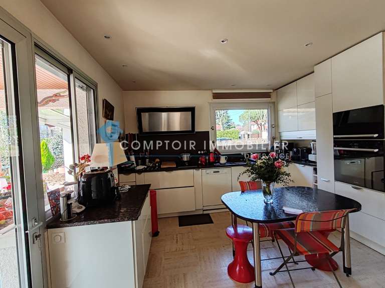 Villa Mazamet - 4 chambres - 227m²