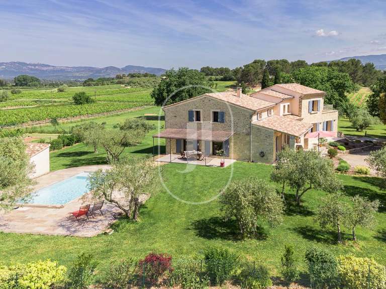 Maison Mazan - 6 chambres - 250m²