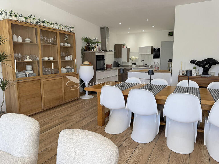 Maison Mazan - 3 chambres - 130m²