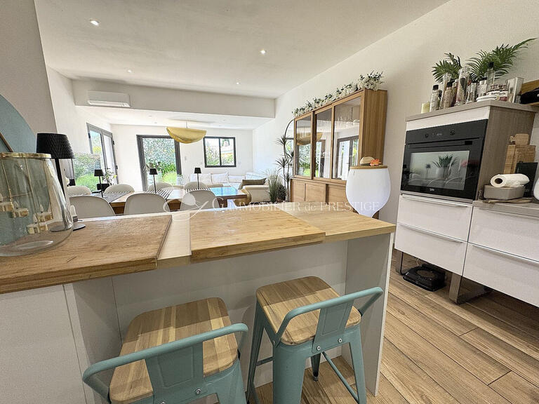 Maison Mazan - 3 chambres - 130m²