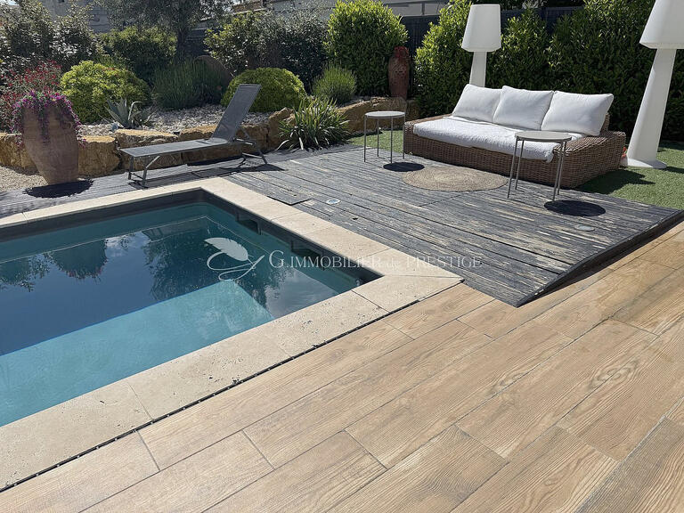 Maison Mazan - 3 chambres - 130m²