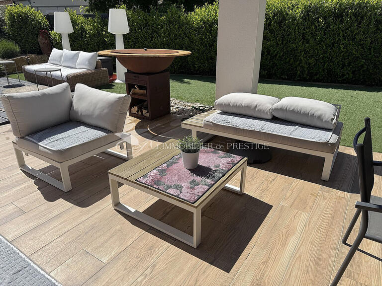 Maison Mazan - 3 chambres - 130m²