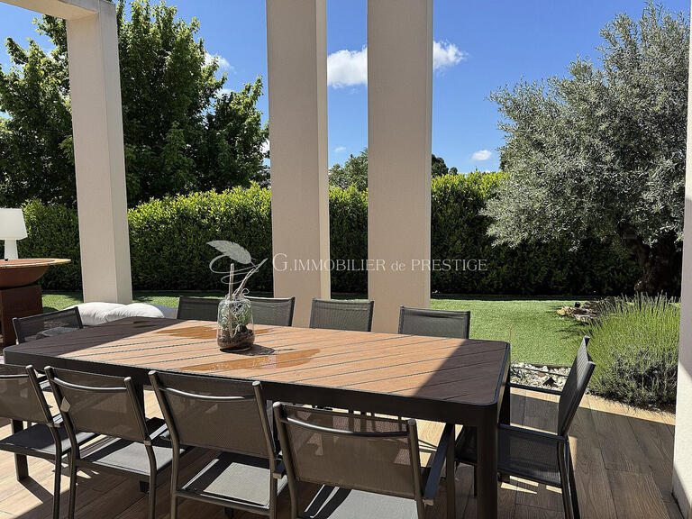 Maison Mazan - 3 chambres - 130m²