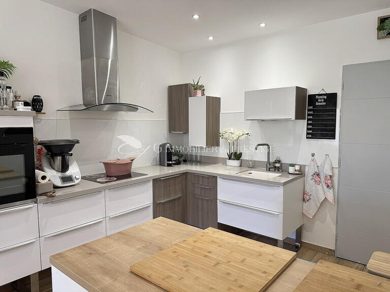 Maison Mazan - 3 chambres - 130m²