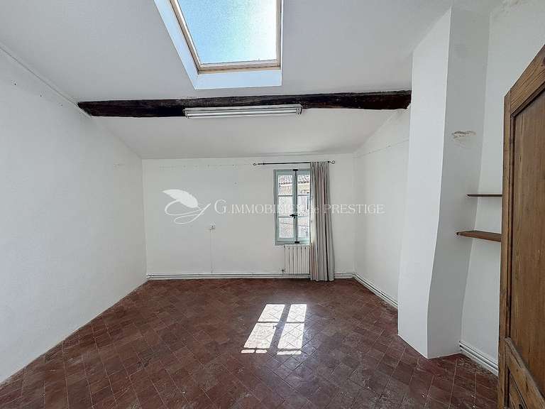 Maison Mazan - 7 chambres - 290m²