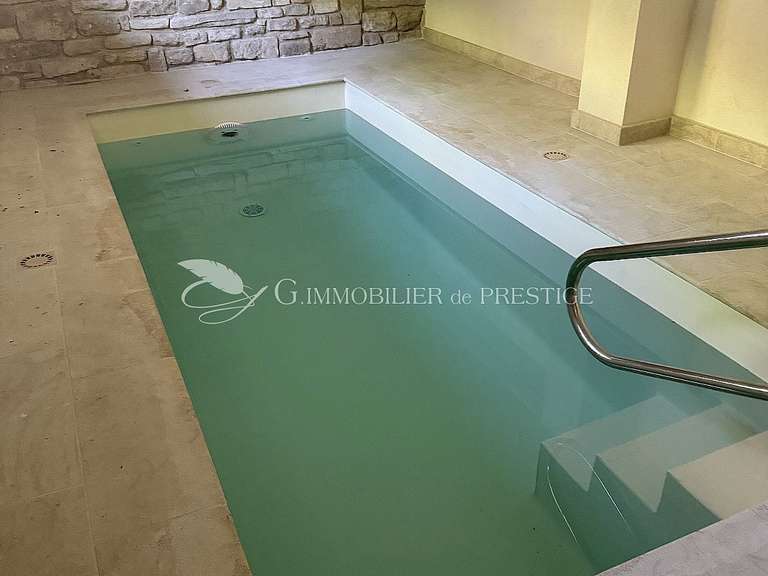 Maison Mazan - 7 chambres - 290m²