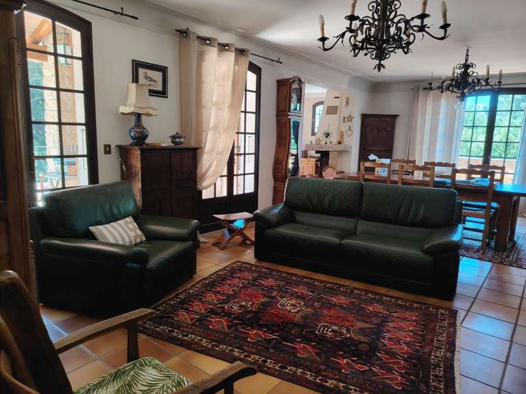 Maison Mazan - 5 chambres - 222m²