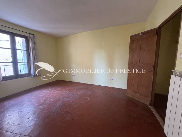 Maison Mazan - 7 chambres - 290m²