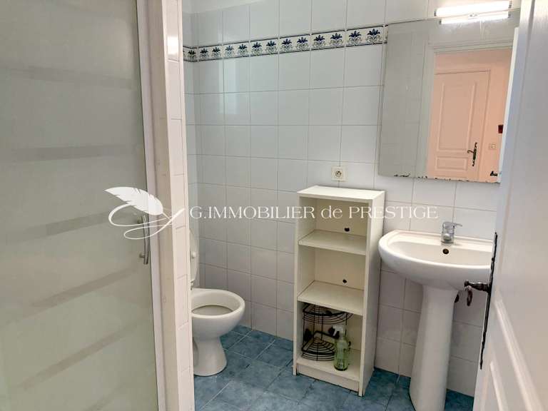 Maison Mazan - 4 chambres - 152m²