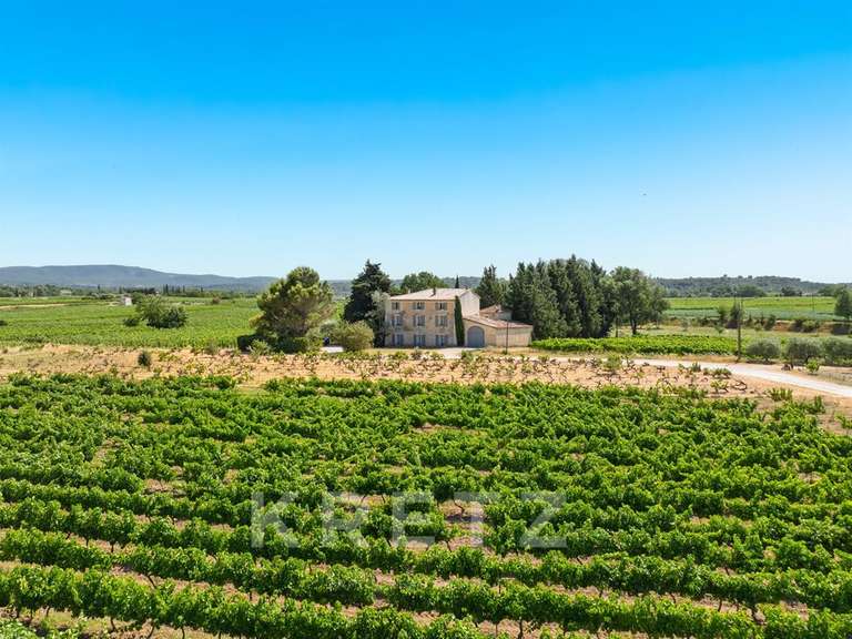 Maison Mazan - 7 chambres - 345m²