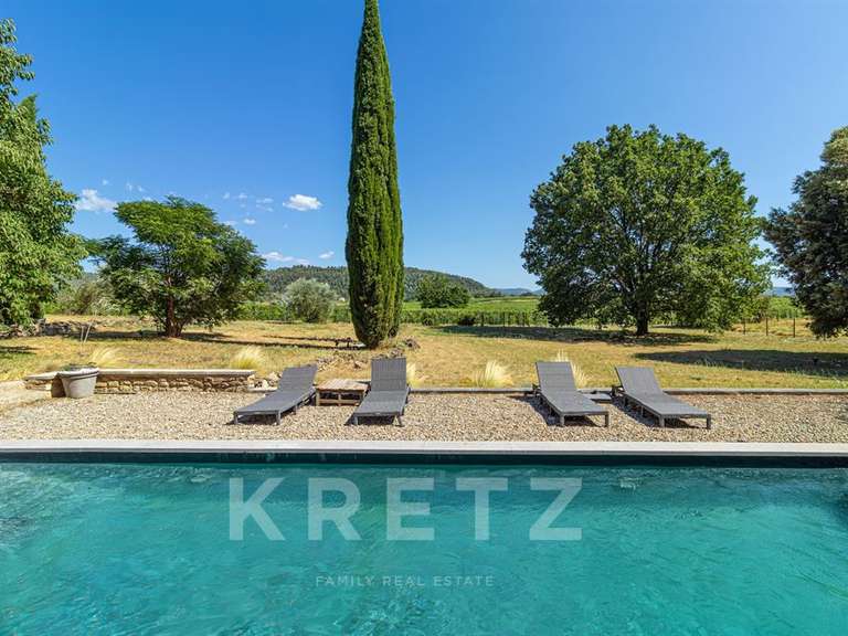 Maison Mazan - 7 chambres - 345m²