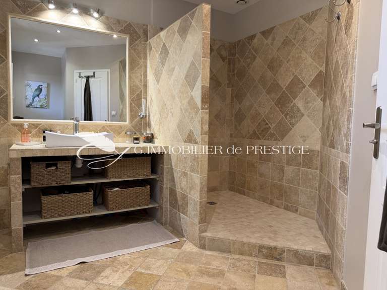 House Mazan - 5 bedrooms - 240m²