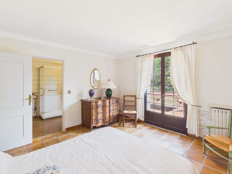 House Mazan - 5 bedrooms - 222m²