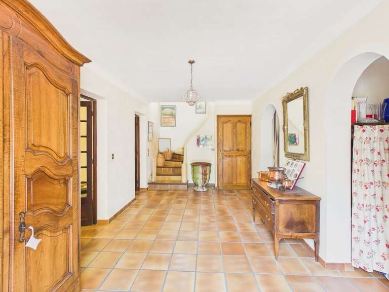 House Mazan - 5 bedrooms - 222m²