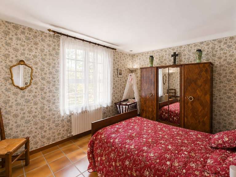 House Mazan - 5 bedrooms - 222m²