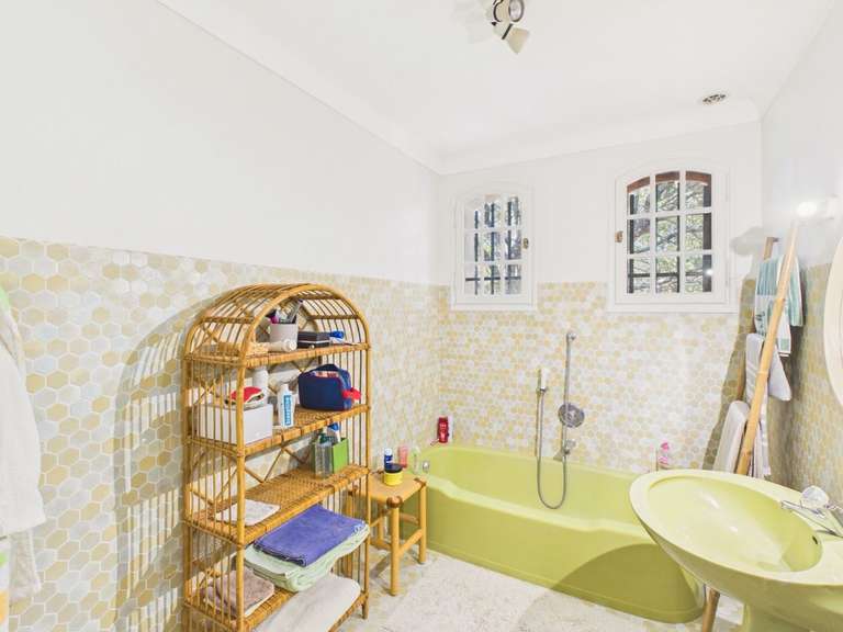 House Mazan - 5 bedrooms - 222m²