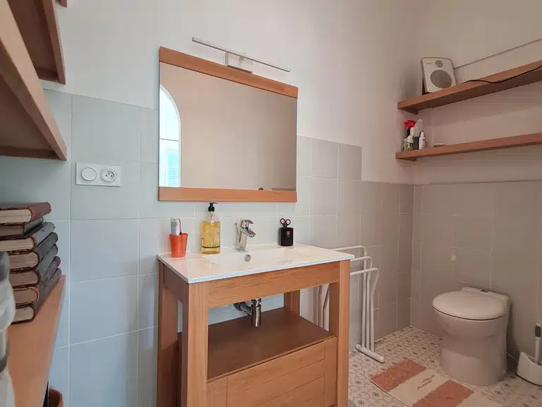 Maison Mazan - 5 chambres - 201m²