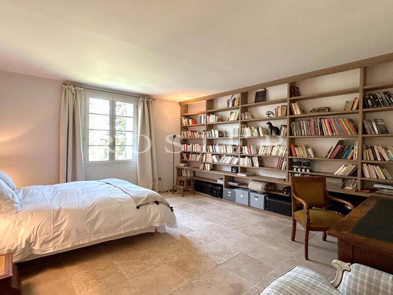 Villa Mazan - 5 bedrooms - 286m²