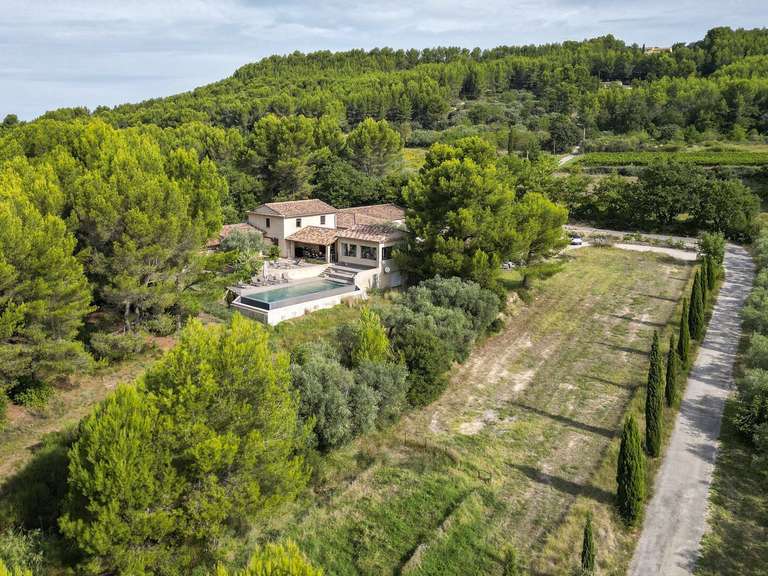 Villa Mazan - 8 chambres - 320m²