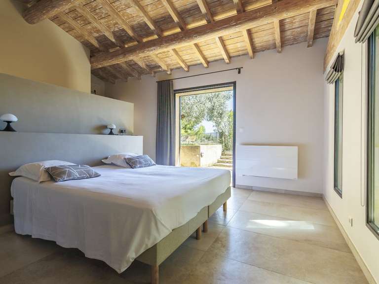Villa Mazan - 8 chambres - 320m²