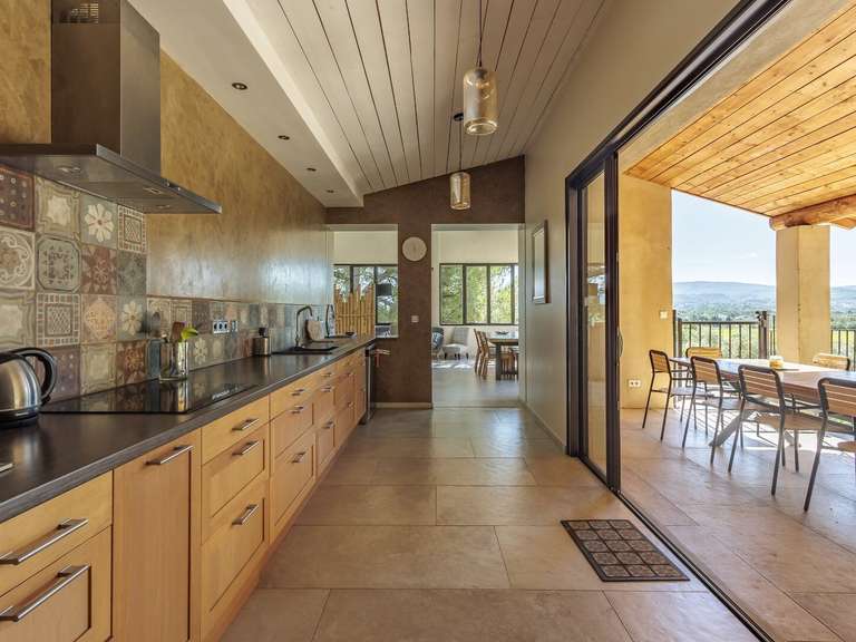 Villa Mazan - 8 chambres - 320m²