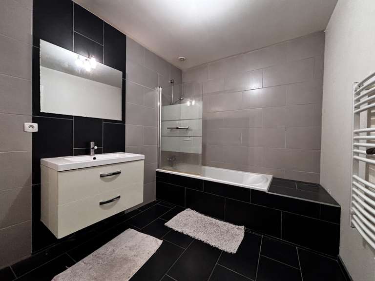 House Meaux - 12 bedrooms - 630m²