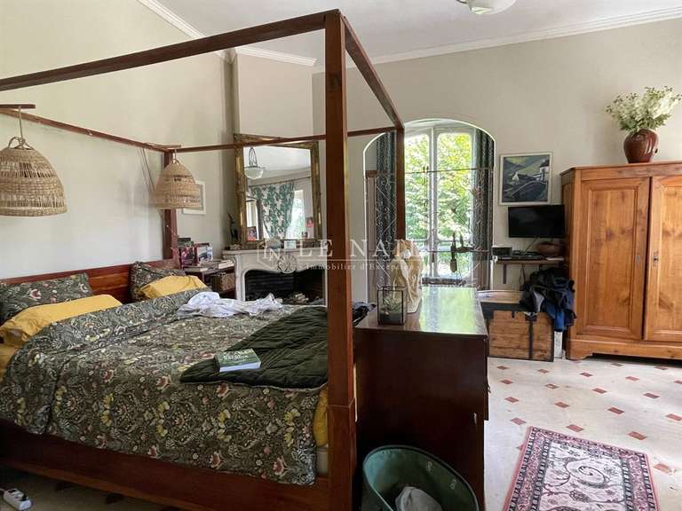 Propriété Meaux - 9 chambres - 476m²