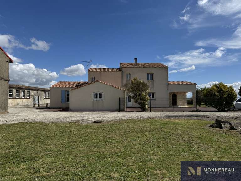 House Médis - 4 bedrooms - 203m²