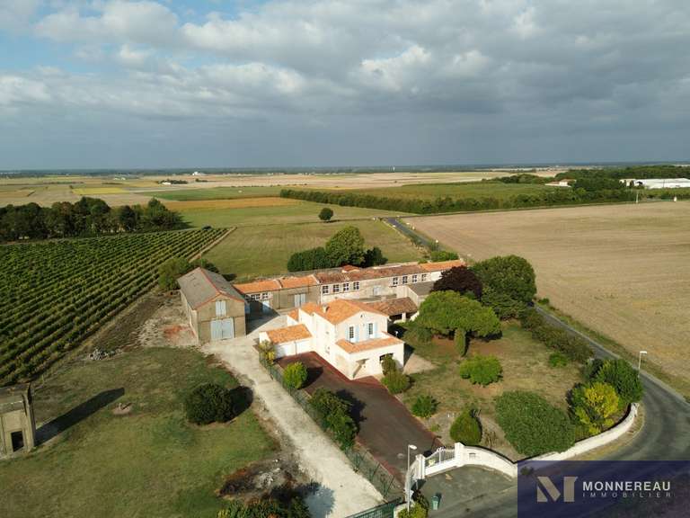 House Médis - 4 bedrooms - 203m²