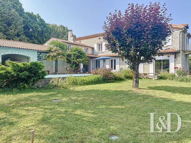 House Médis - 4 bedrooms - 278m²
