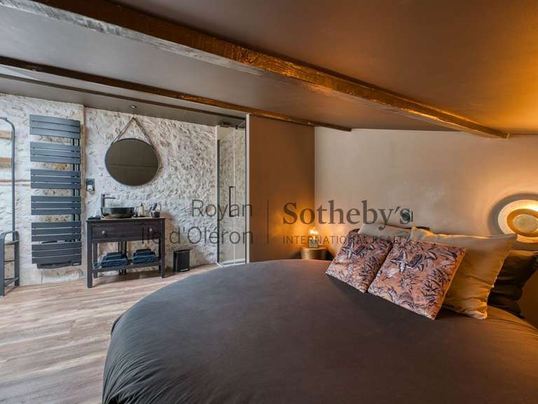 Maison Médis - 5 chambres - 214m²