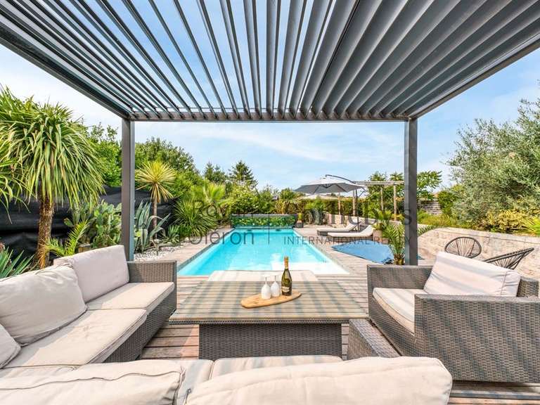 Maison Médis - 5 chambres - 214m²