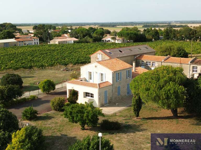 House Médis - 4 bedrooms - 203m²